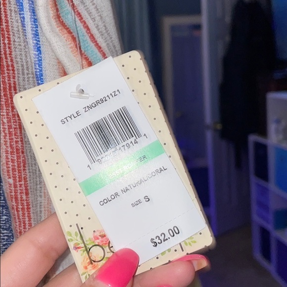 Striped Romper - Picture 3 of 4